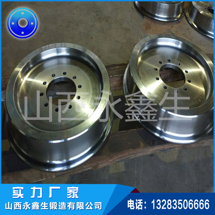 擠壓機(jī)H13輪轂鍛件